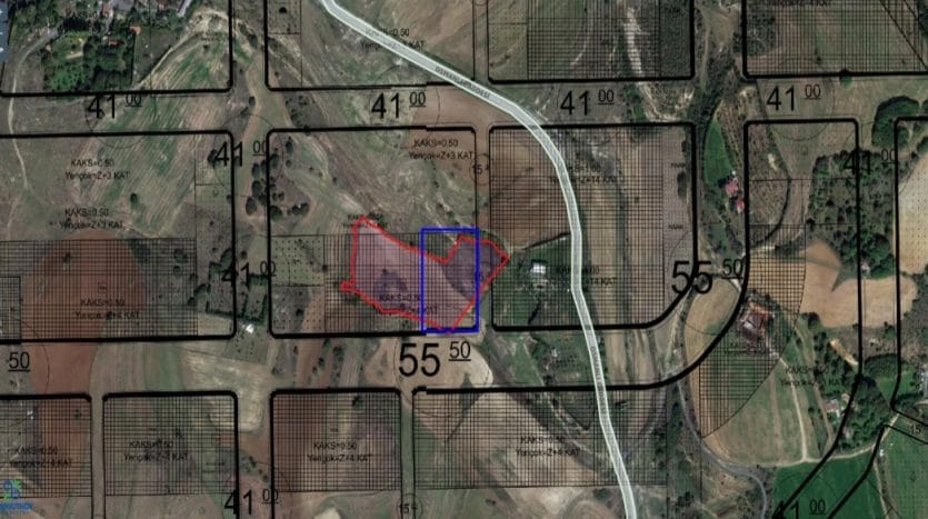 A plot of land for sale in Hacimashli Arnavutkoy within the Yenişehir organization, its location shown from satelli